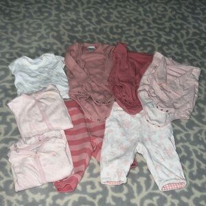 🩷Ralph Lauren🩷 EUC Baby Girl 6m size 8 Piece Set. Adorable and EUC!